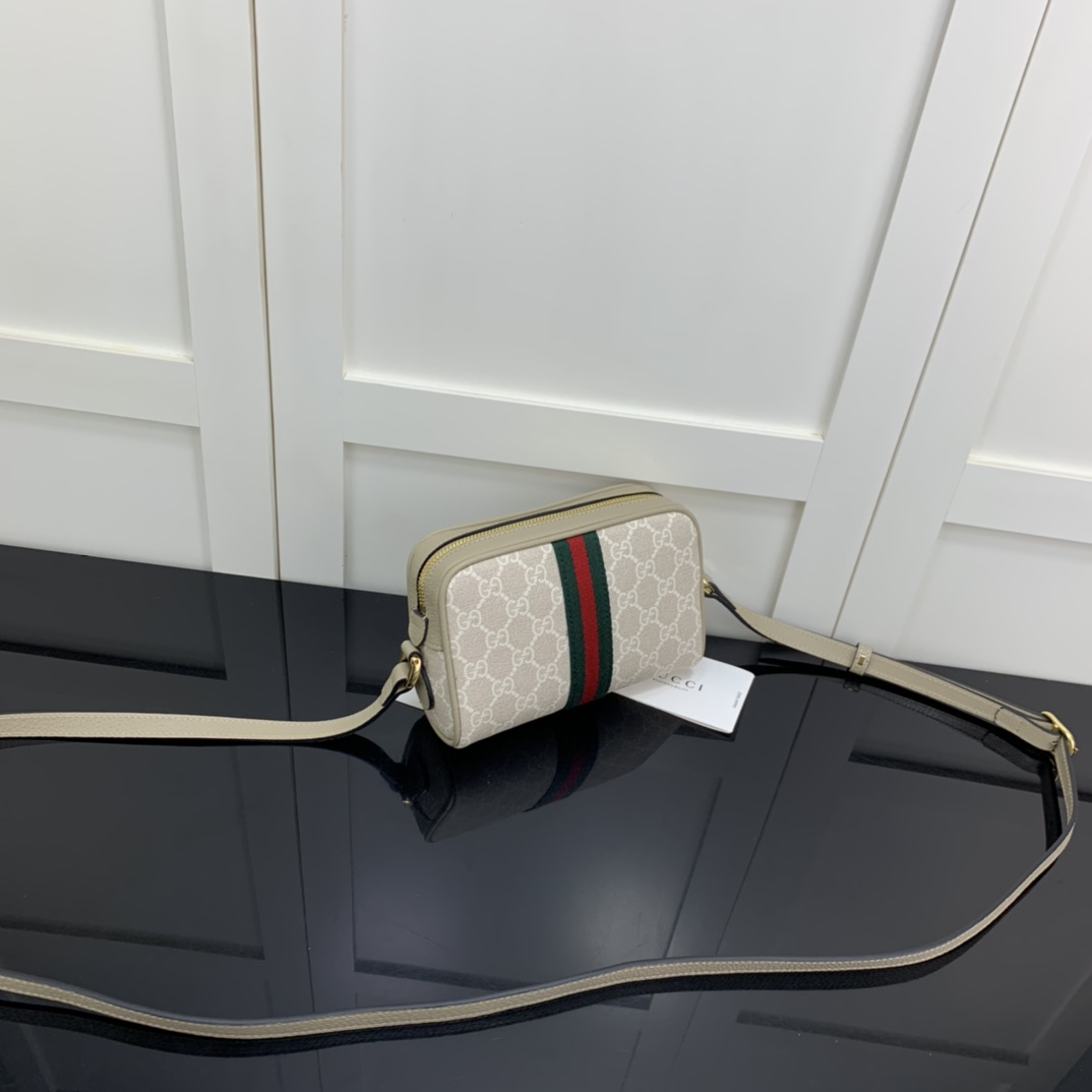 Gucci Satchel Bags